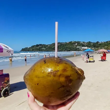 #208.Apto novo, 300 metros da praia, com piscina-2